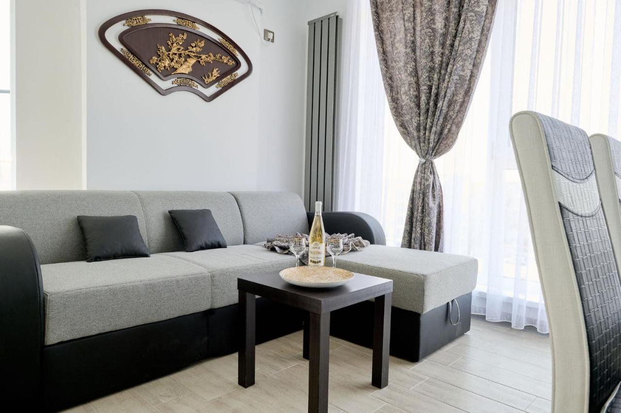 Moon Sea View Apartment - Spa N Pools Resort Mamaia Εξωτερικό φωτογραφία