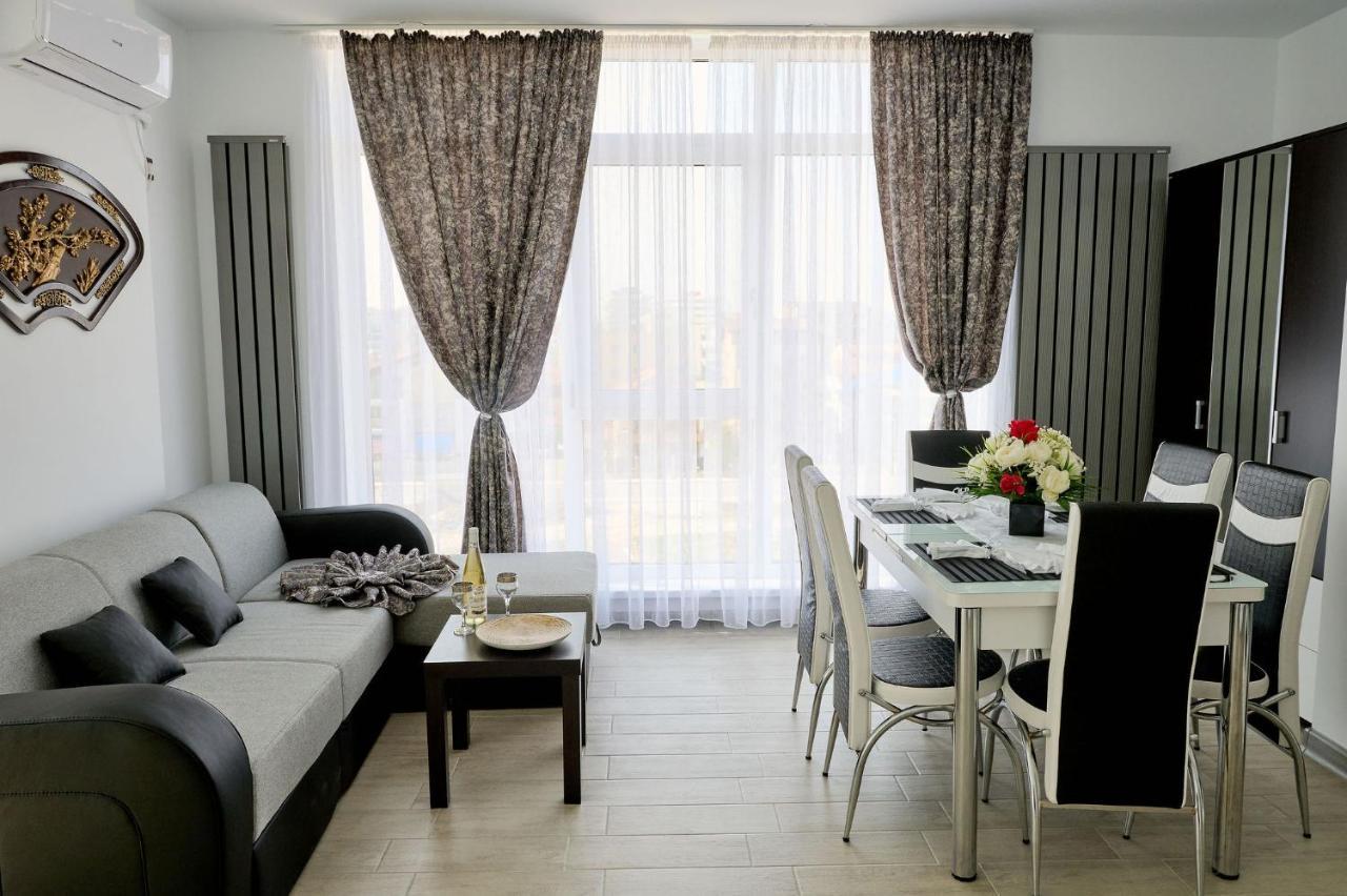 Moon Sea View Apartment - Spa N Pools Resort Mamaia Εξωτερικό φωτογραφία